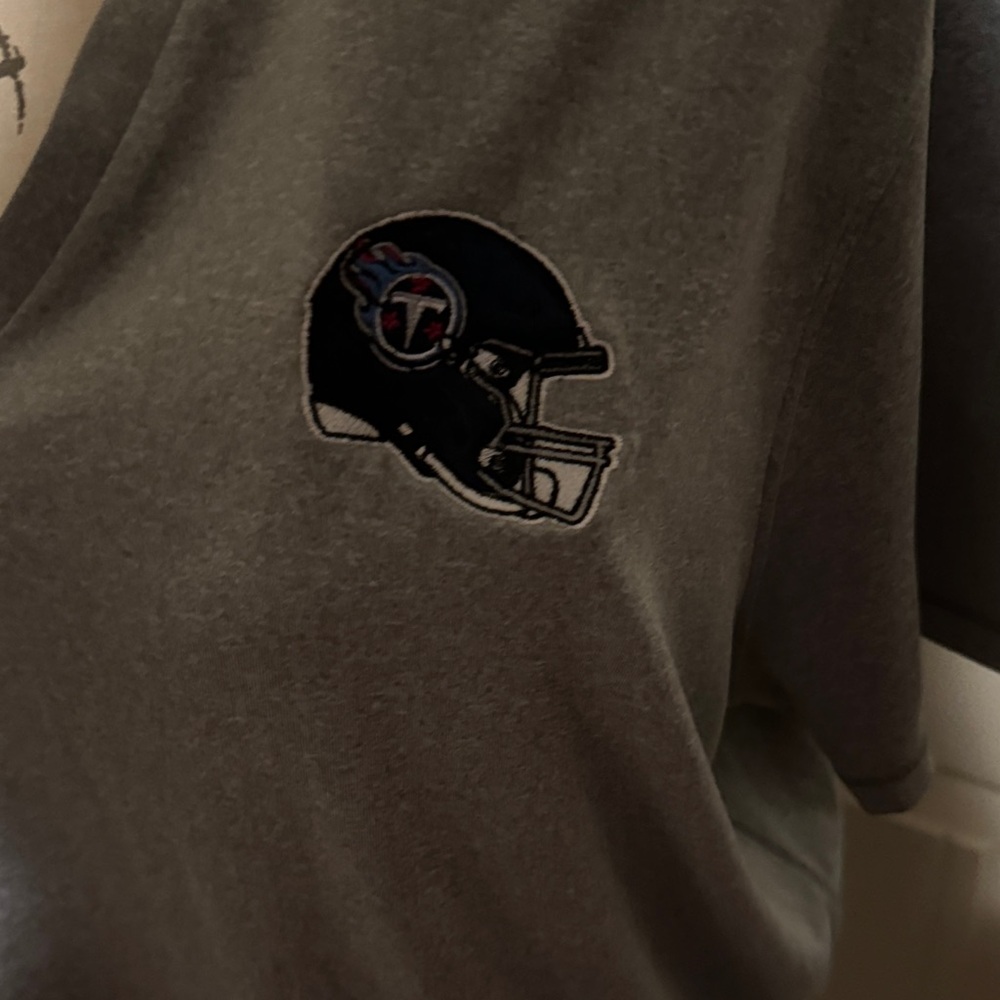 Cutter & Buck Gray Short Sleeve Tee - Picture 2 of 3